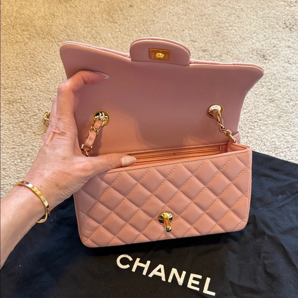 CHANEL Pink Quilted Lambskin Mini Flap Bag with Gold Chain - Picture 4 of 7